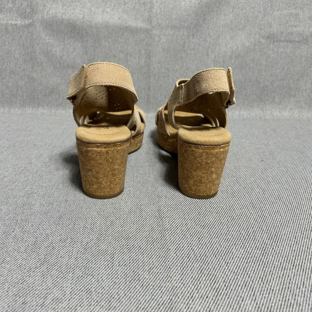 Clarks Women Suede Perforated Wedge Sandals Size 9 Tan Cork Slingback